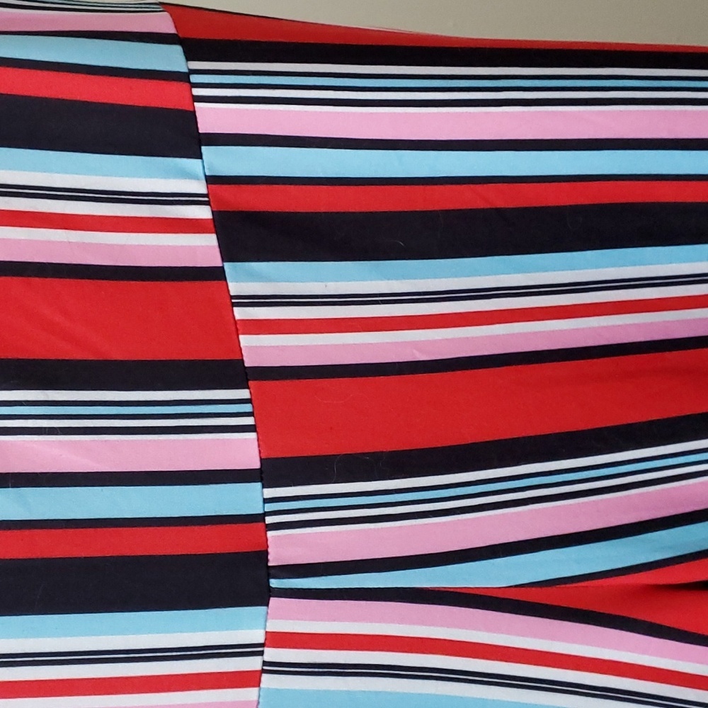 Arolina, stripped, stretchy wide leg pants - Picture 2 of 8
